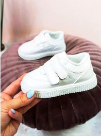 Дитячі білі кросівки-кеди для малюка на липучках